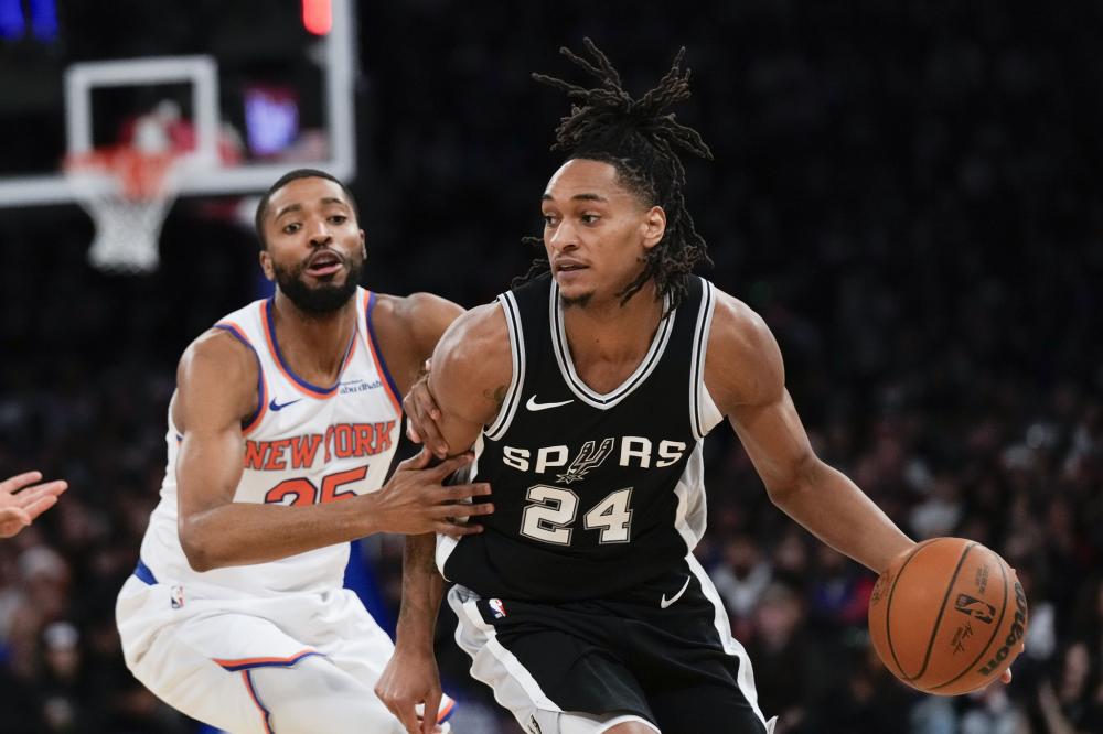 胜利不仅凝 胜利不仅凝