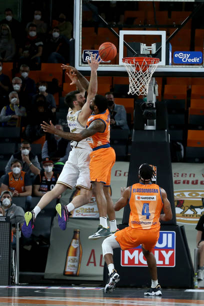 此次比赛中 此次比赛中