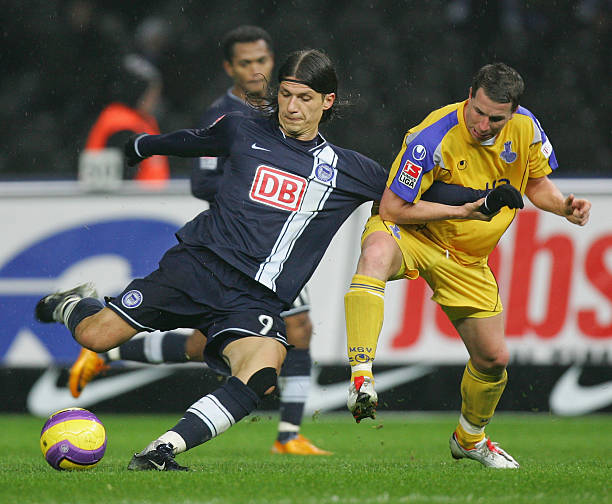 业对中足联 业对中足联