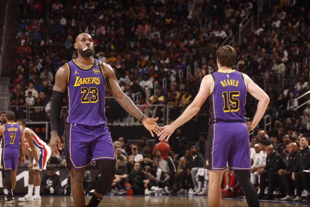 万欧元加佣 万欧元加佣